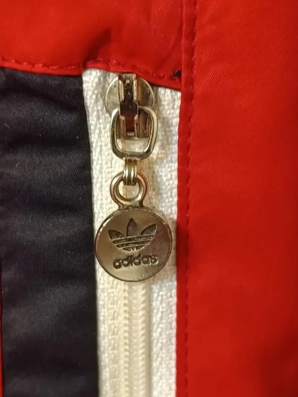 Adidas Campus Style veste rouge taille S R808 – photo 8